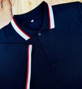 Áo thun đồng phục phối trắng